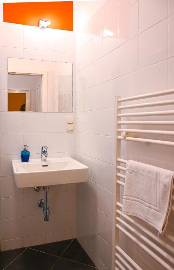 Backpacker Apartment Hofburg Виена Екстериор снимка